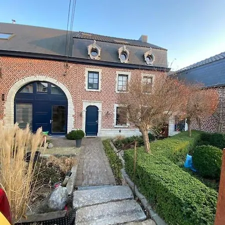 140 M2 De Charme A La Campagne Dans Un Style Design Apartment Ramillies Exterior photo