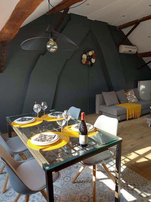 140 M2 De Charme A La Campagne Dans Un Style Design Apartment Ramillies